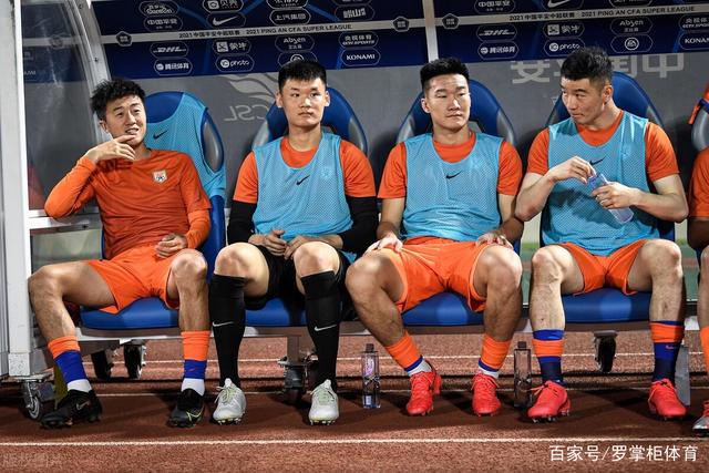 关键时刻失误频频！陈垣宇在澳门冠军赛止步八强